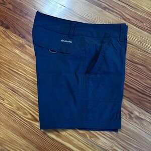 Columbia Ladies Charcoal Hiking Shorts